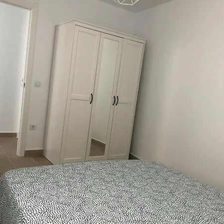 Сasa de vacaciones Acogedora Casa En Cap Negret, Ubicada A Primera Línea De La Playa. *